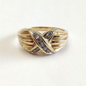 Vintage 14k ring with diamonds